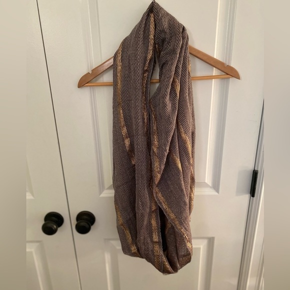 Loft Brown and Gold Infinity Scarf NWT - Picture 1 of 5